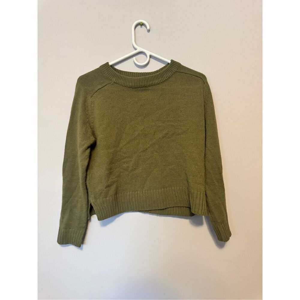 H&M olive‎ green pullover sweater size small